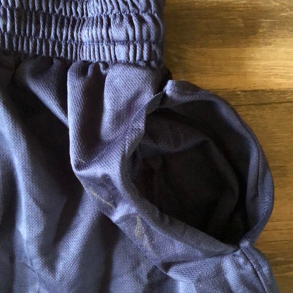 Nike Dri Fit Athletic Shorts size Medium - Picture 7 of 8